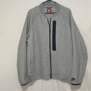 Nike Sportswear Tech Fleece
Bomber Jacket Mens Size XL